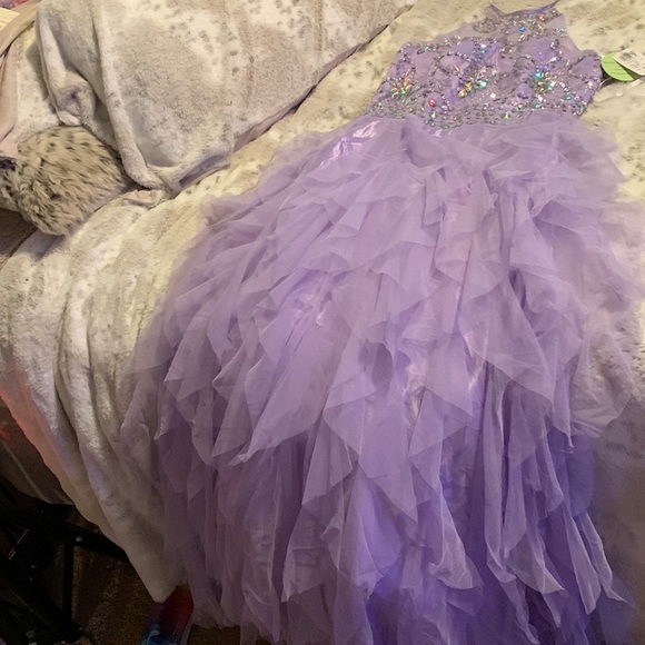 Dress Formal - Picture 2 of 4